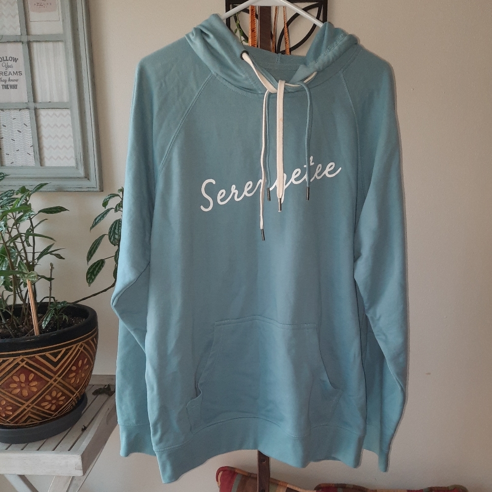 Serengetee sz L Sweatshirt